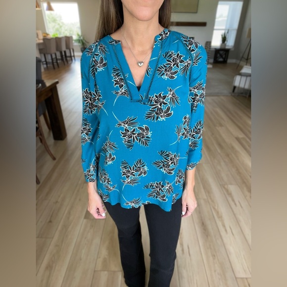 Express Floral Blouse - XS - Picture 3 of 13